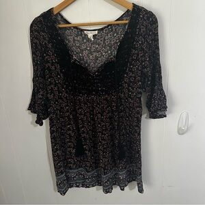 Full Tilt Black Smocked 3/4 Sleeve Tunic